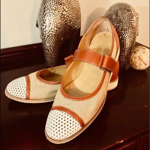 Saddle Leather w/Camel & White Statement MaryJanes